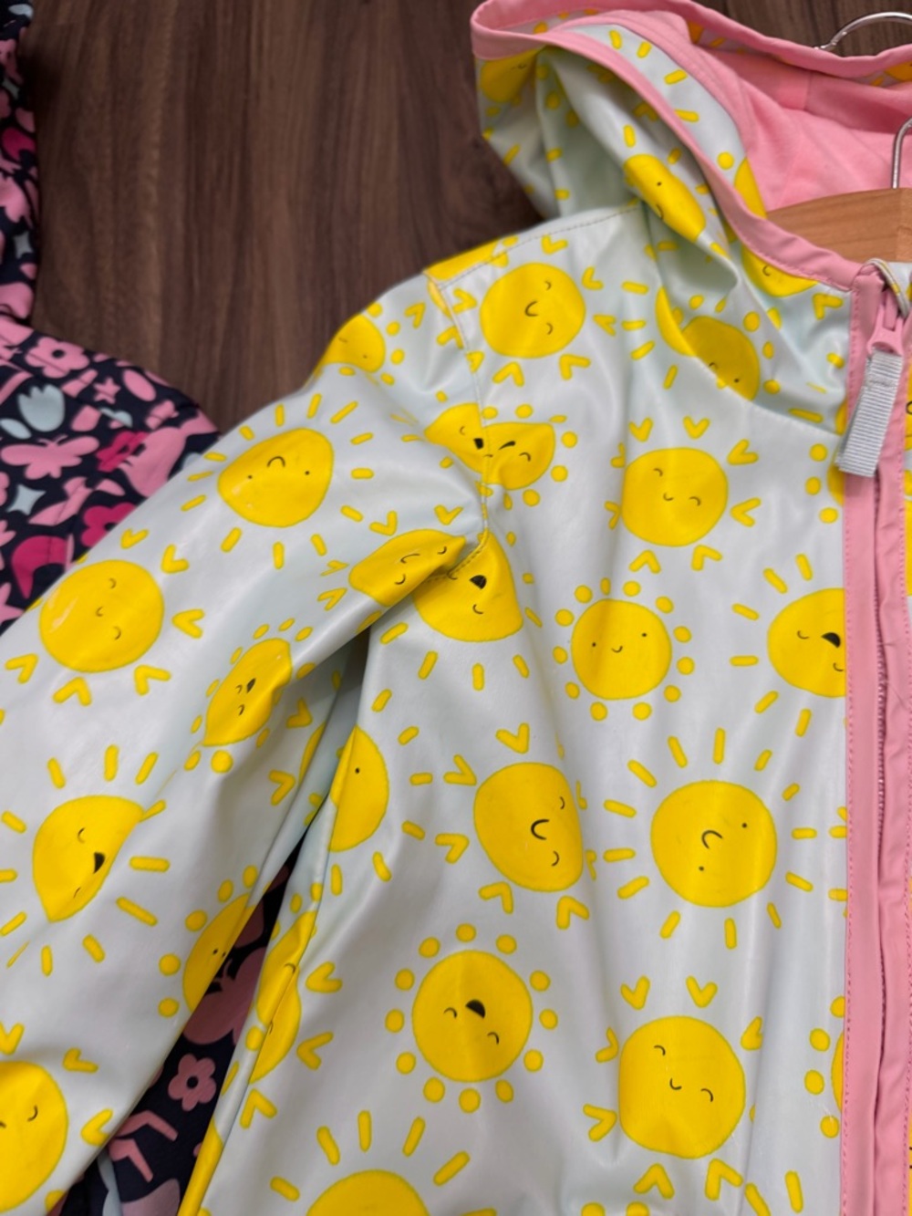 2 of Cat & Jack girl sz 5 Yellow Sun Hooded Raincoat with Pink Trim - Picture 4 of 10